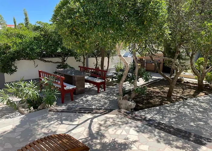 Villa Pagar - With Jacuzzi - Renovated In 2022