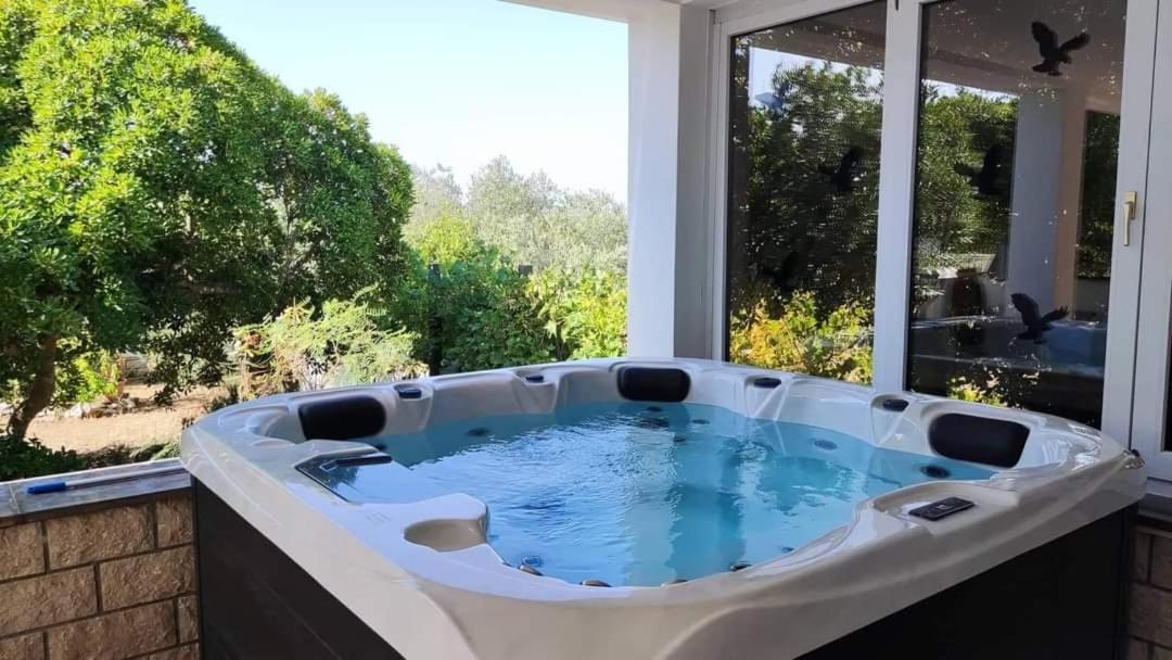 Willa Pagar - With Jacuzzi - Renovated In 2022 Povljana